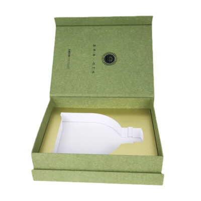 Custom Cosmetic Packaging Magnetic Closure Lid Boxes Makers