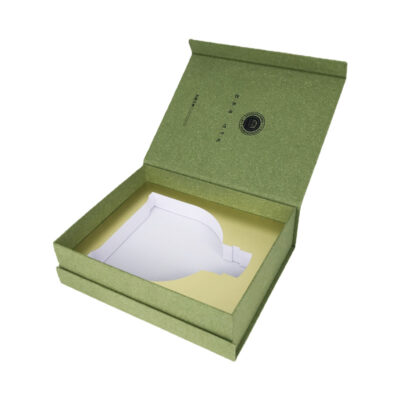 Custom Cosmetic Packaging Magnetic Closure Lid Boxes Makers