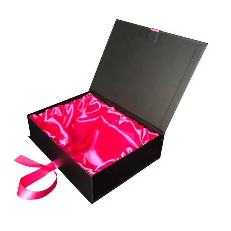 Custom Satin Lined Wig Hair Packaging Magnetic Lid Boxes OEM