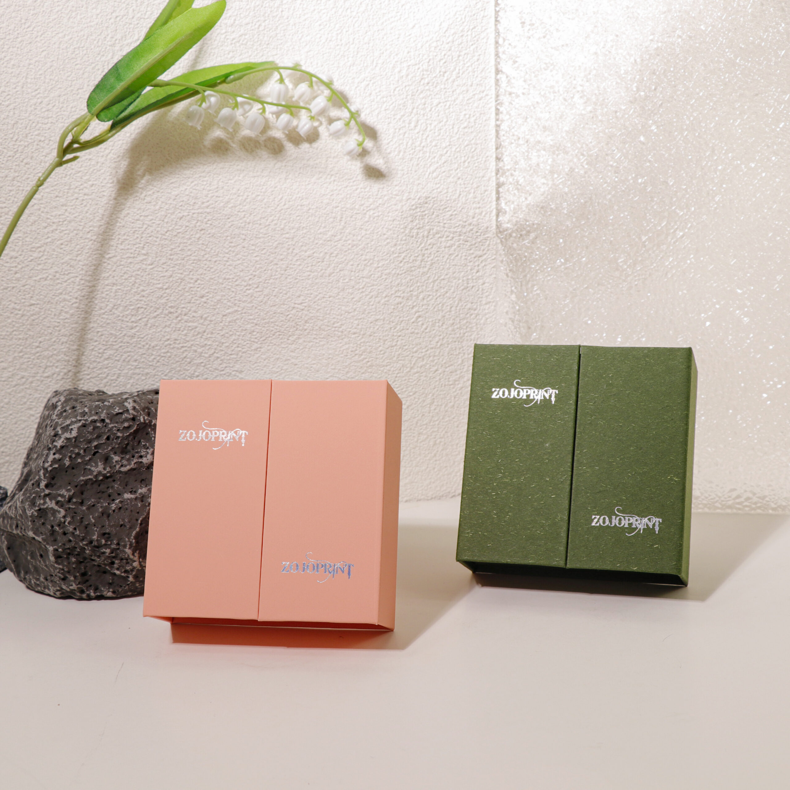 How Modern Jewelry Boxes Became Central to the Luxury Experience 2 Jewelry Boxes