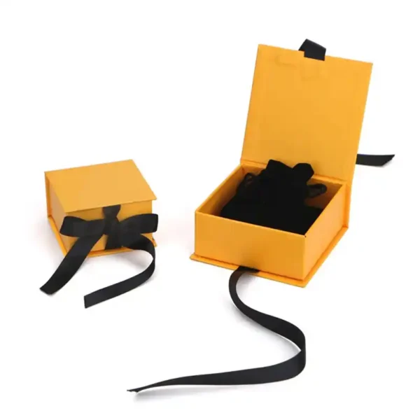 Customizable Recyclable Paper Packaging Boxes for Jewelry Customizable Recyclable Paper Packaging Boxes for Jewelry