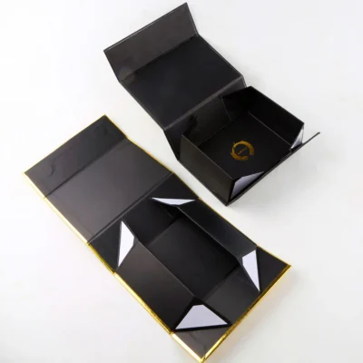 Glossy Lamination Folding Magnetic Closure Boxes with Sponge