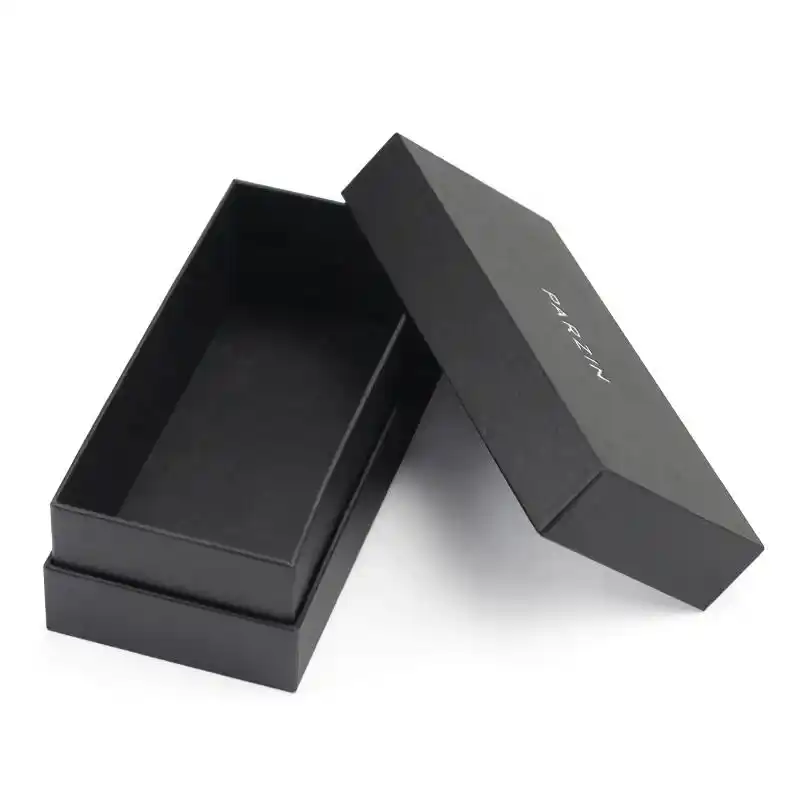 Luxury Two-Piece Rigid Gift Lid and Base Boxes for Apparel
