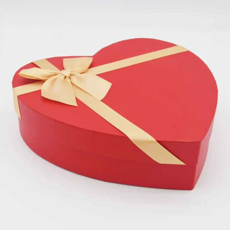Manufacturers Custom Heart Shaped Gift Rigid Paper Boxes
