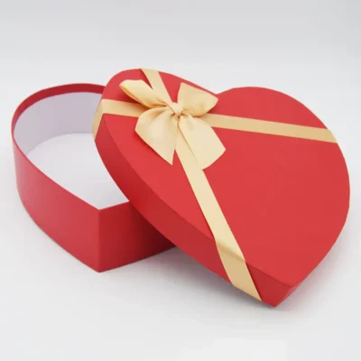 Manufacturers Custom Heart Shaped Gift Rigid Paper Boxes