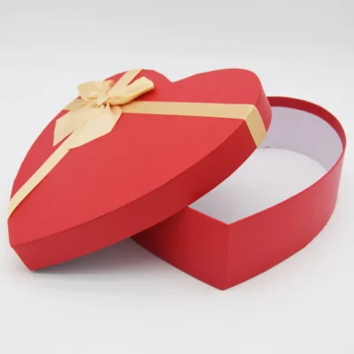 Manufacturers Custom Heart Shaped Gift Rigid Paper Boxes