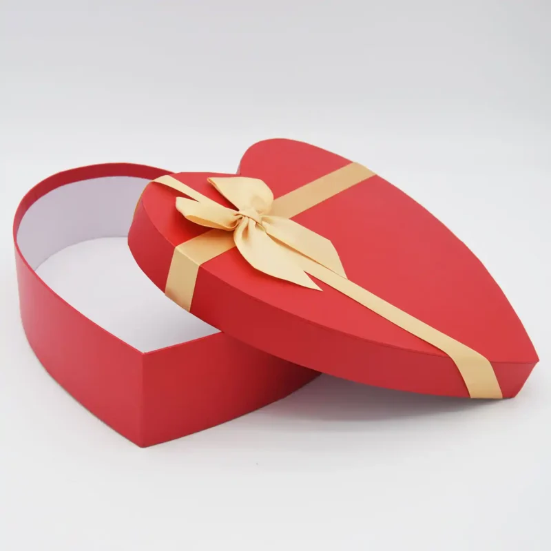Manufacturers Custom Heart Shaped Gift Rigid Paper Boxes