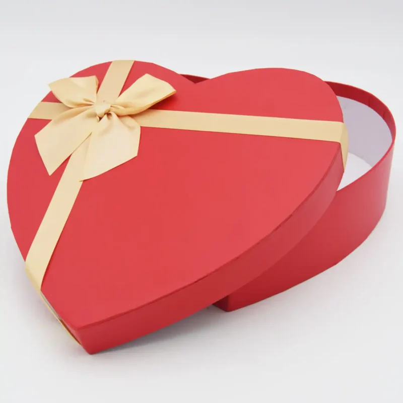 Manufacturers Custom Heart Shaped Gift Rigid Paper Boxes
