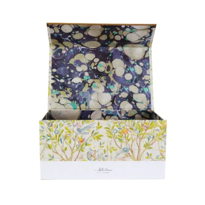 OEM Blossom Print Luxury Magnetic Closure Folding Gift Boxes
