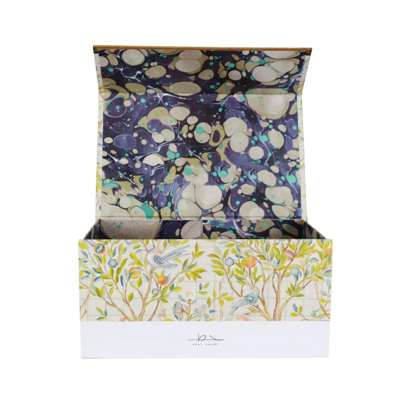 OEM Blossom Print Luxury Magnetic Closure Folding Gift Boxes