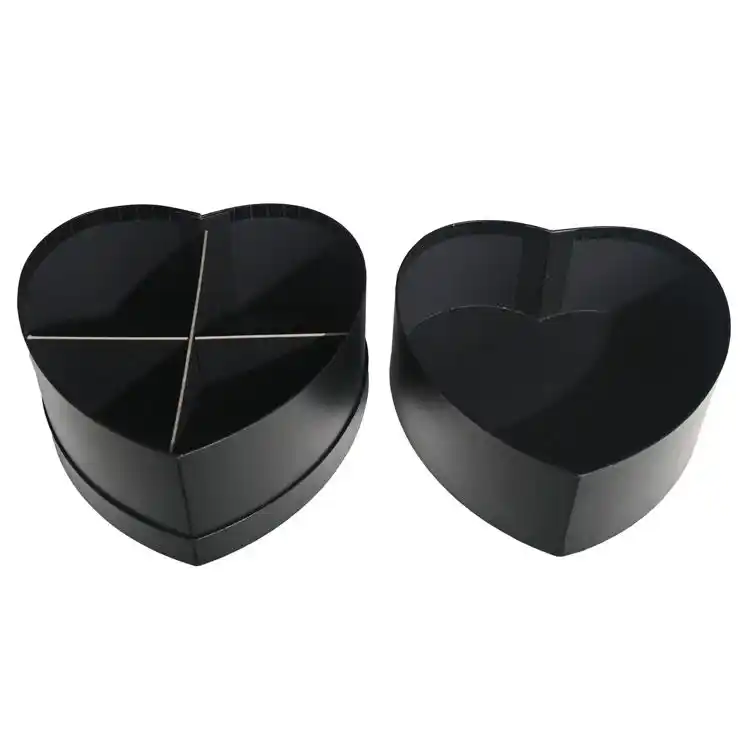 Recyclable Valentine's Day Chocolate Heart Shaped Boxes