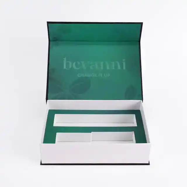 Wholesale Custom Logo Magnetic Gift Paper Boxes with Insert